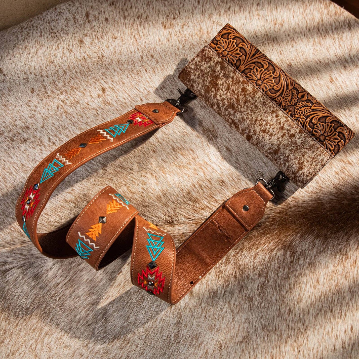PST-1018 Montana West Western Guitar Style Embroidered Aztec Crossbody Strap