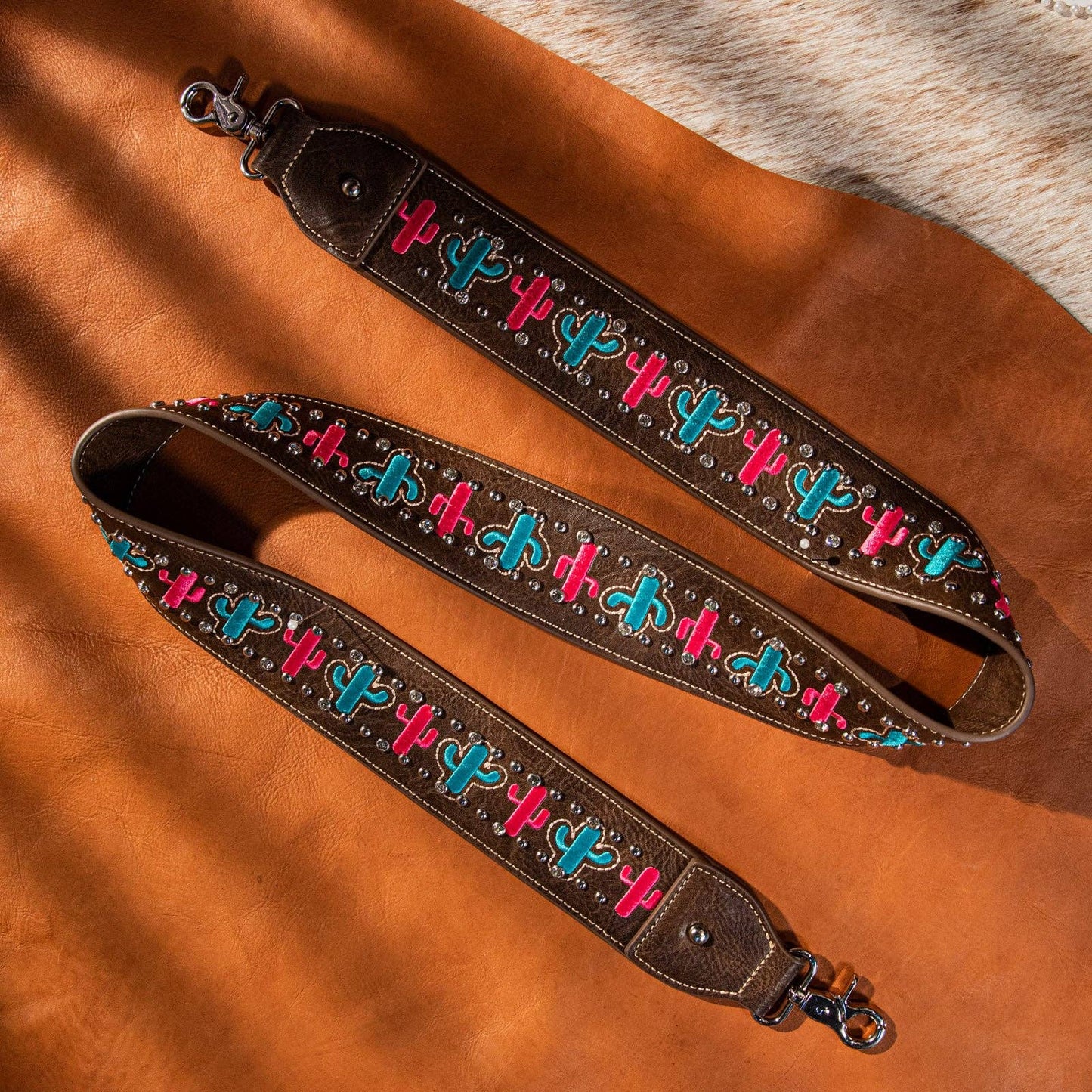 PST-1011 Montana West Western Guitar Style "HOWDY" Crossbody Strap