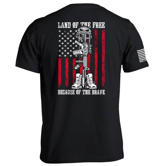 3xl black Land of the Free because of the Brave