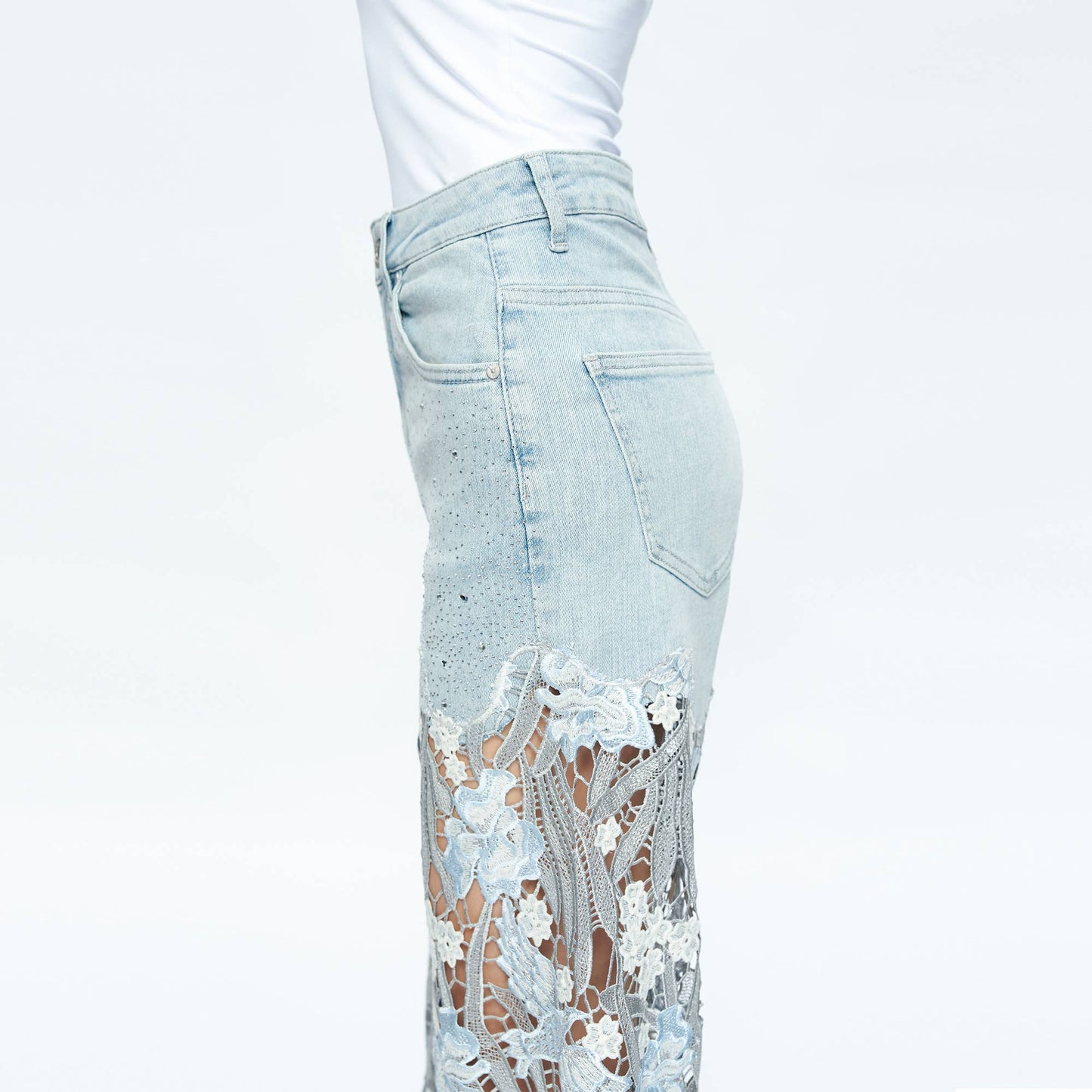 HIGH RISE WIDE LEG JEANS WITH LACE SPLICED BYW8090