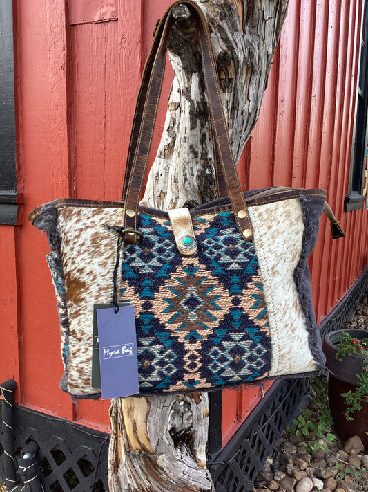 Myra Vanessia Handbag