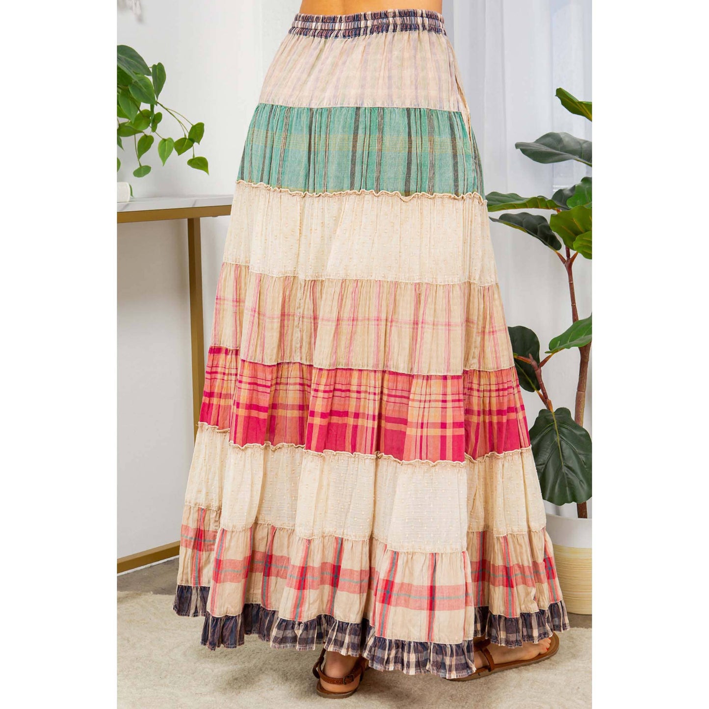 Vintage Vibes: Crinkled Tiered Skirt With Mixed Cotton Dobby