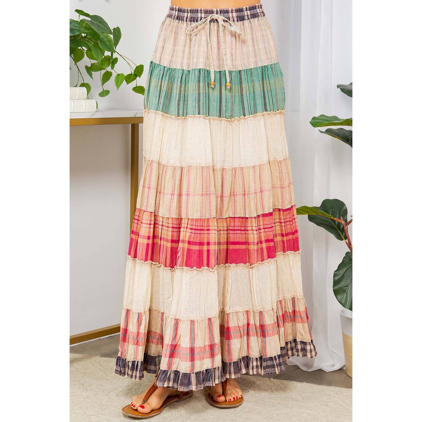Vintage Vibes: Crinkled Tiered Skirt With Mixed Cotton Dobby
