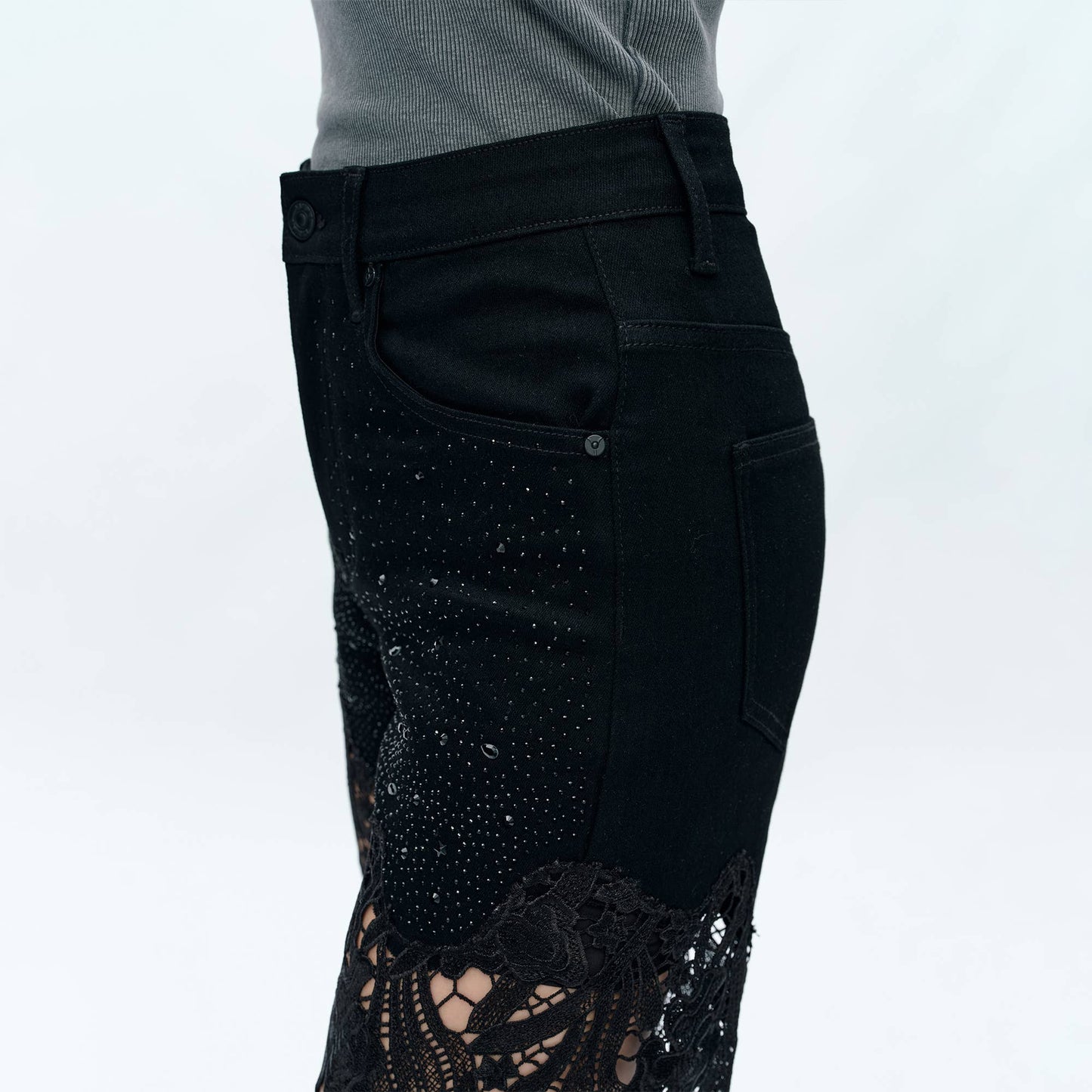 HIGH RISE WIDE LEG JEANS WITH LACE SPLICED BYW8090