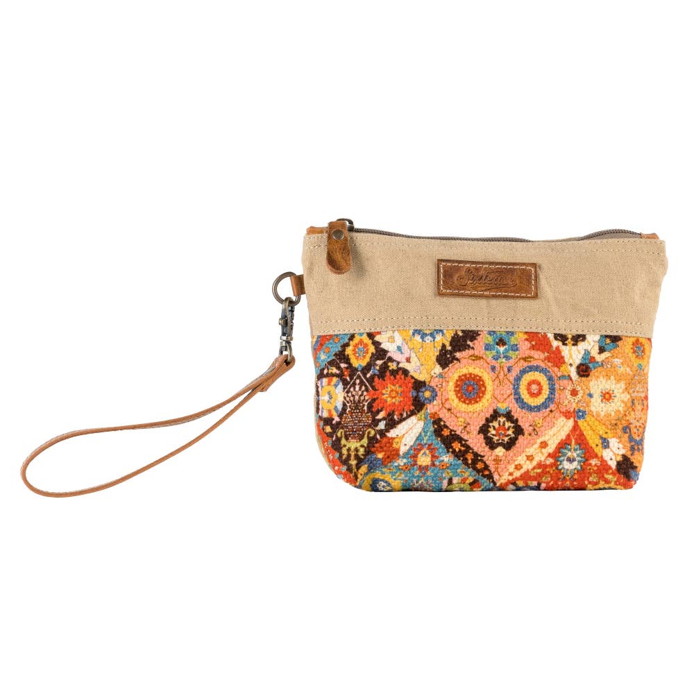 Alba Wristlet