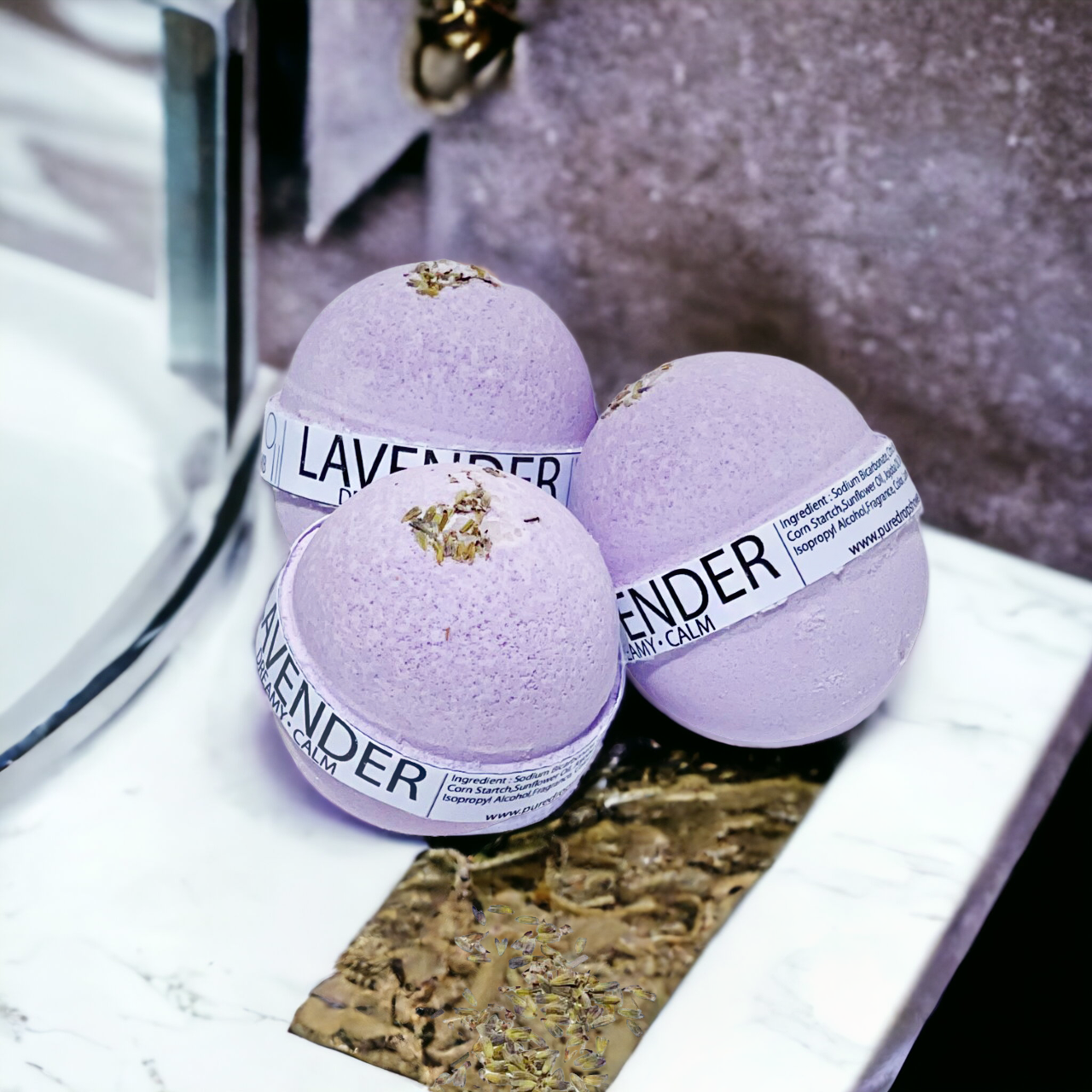 Dreamy and Calm Lavender Bath Bomb - 8oz